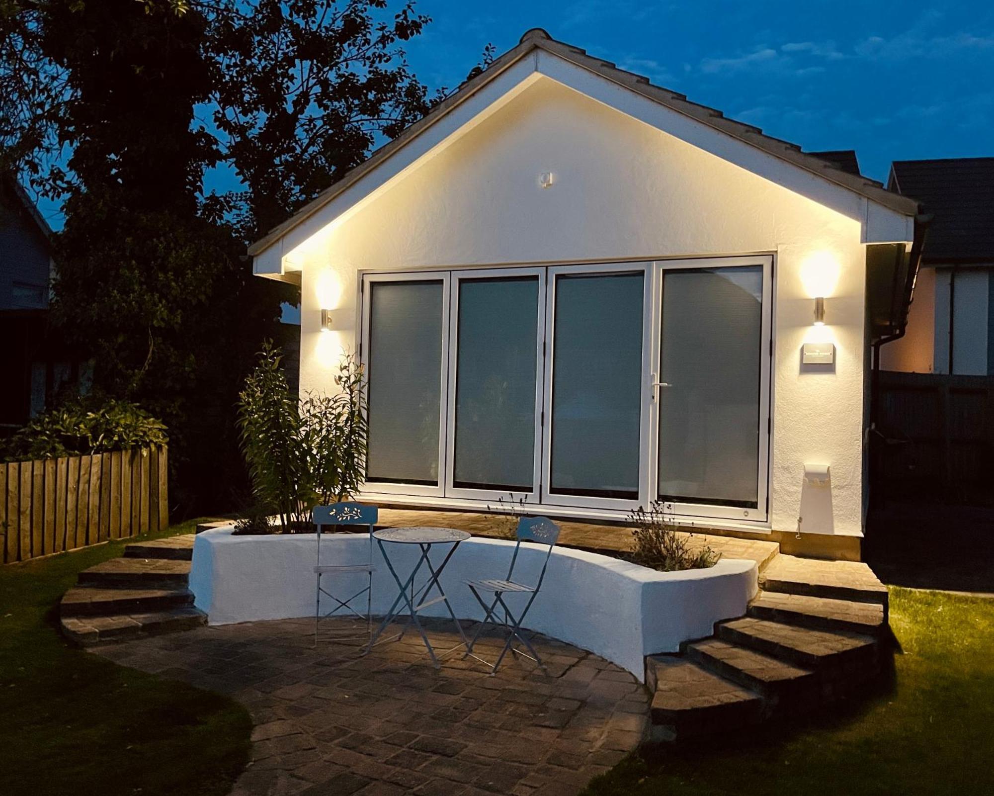 The Summer House - Free Onsite Parking CBG Eksteriør bilde